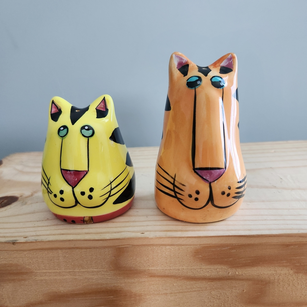 Catzilla Hand-Painted Yellow & Orange Cat Ceramic Salt and Pepper Shakers